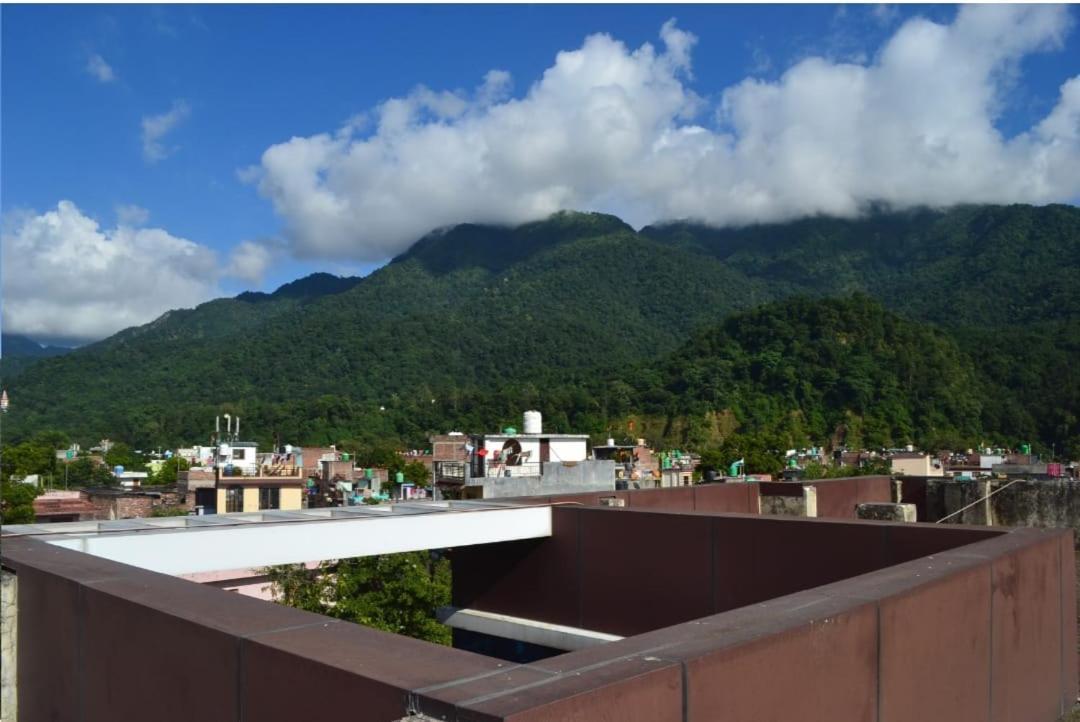 Hotel Atrium Inn Rishikesh Exterior photo