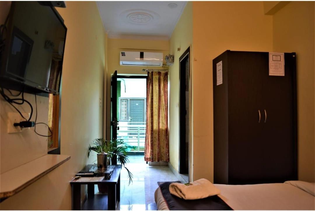 Hotel Atrium Inn Rishikesh Exterior photo